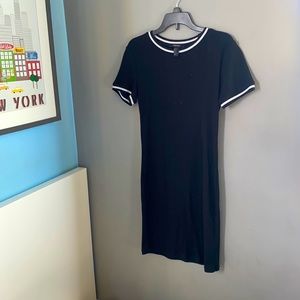 Forever 21 T-Shirt Dress ~ Size: M